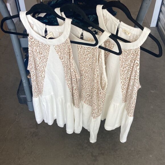 Leopard Print Waffle Top‎ - Picture 8 of 8